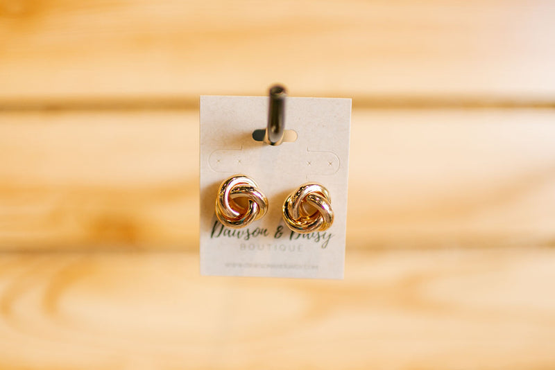 Gold Knotted Stud Earring